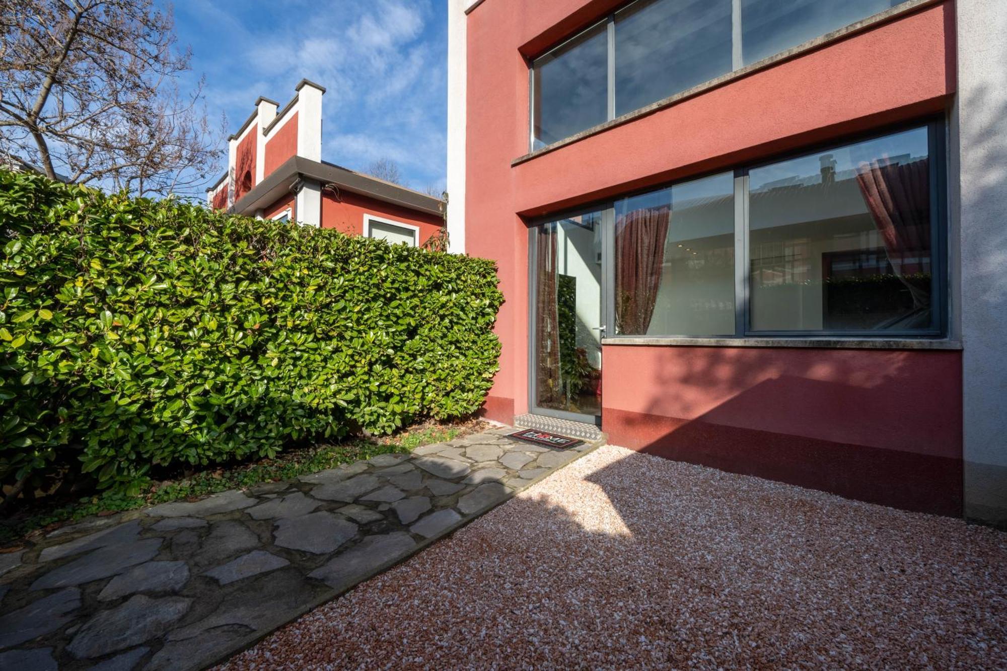 Appartamento Design Loft - Red Lofty - Collegato A Rho Fiera E Mico, Wi-fi & Parking