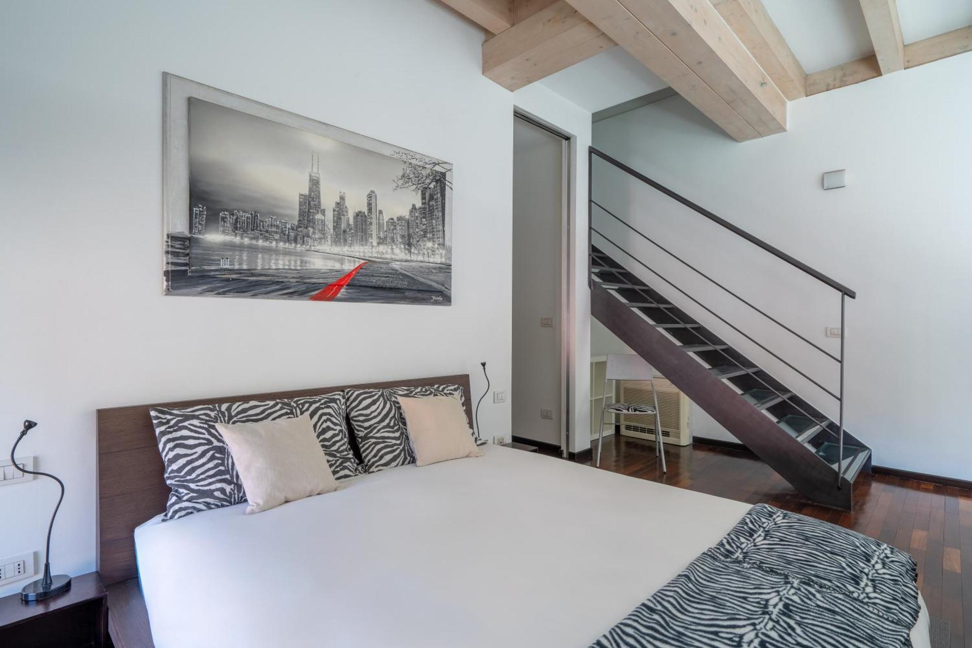 Design Loft - Red Lofty - Collegato A Rho Fiera E Mico, Wi-fi & Parking Appartamento *